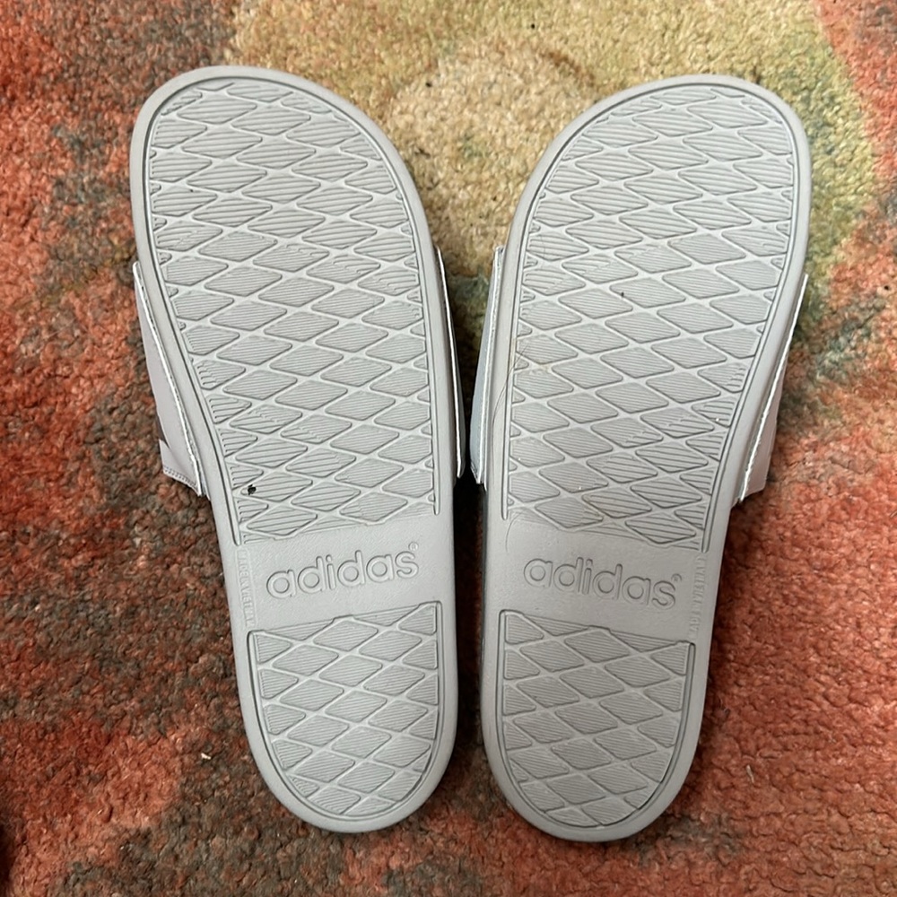 Addidas Adilette Comfort Slides - Picture 2 of 4